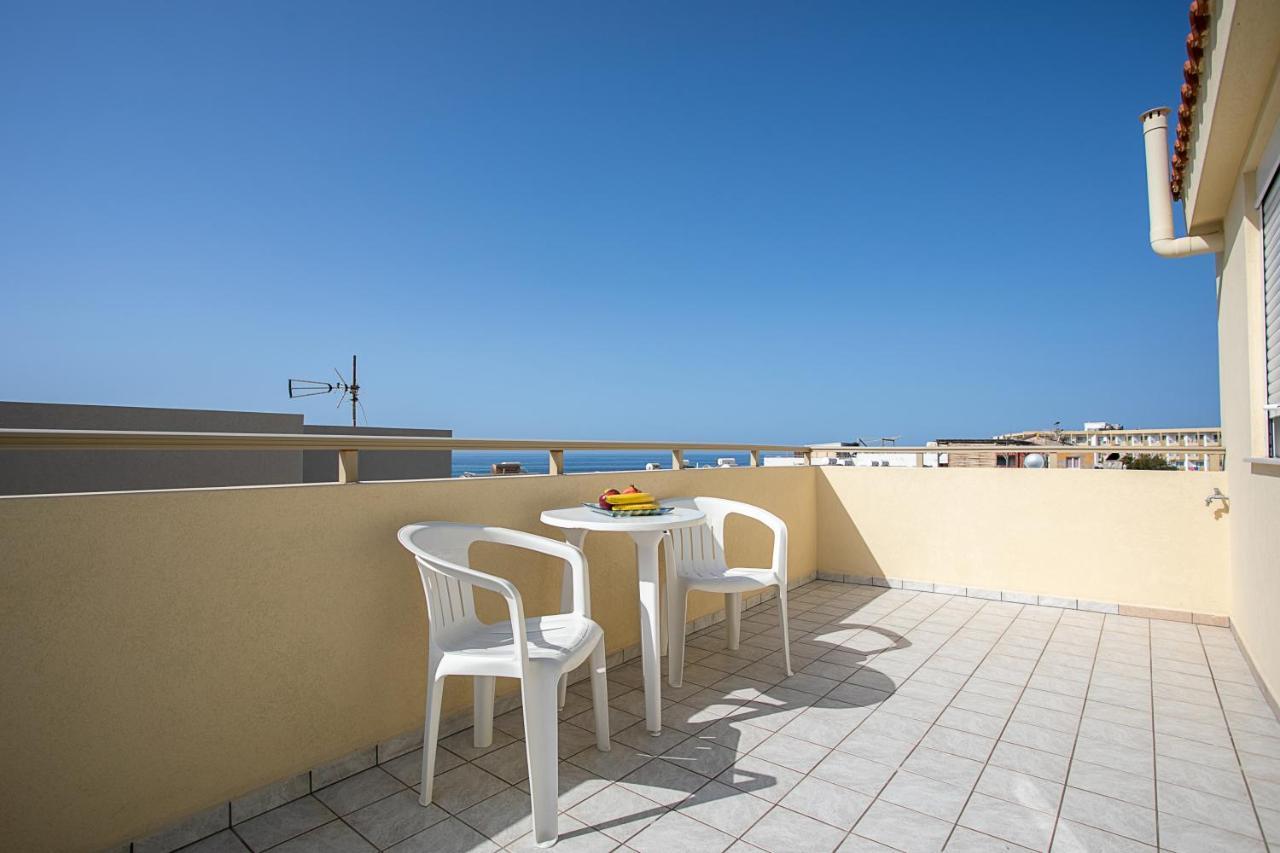 Kato Gouves Rania Apartment Roof Terrace Sea View מראה חיצוני תמונה